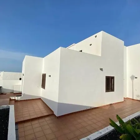 Casa vacanze Robert House Tinajo